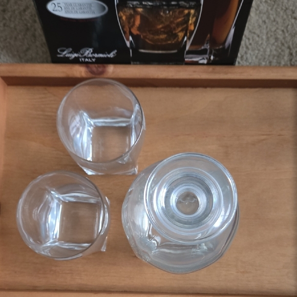 Clear Glass Decanter Set of 3 - Picture 5 of 7